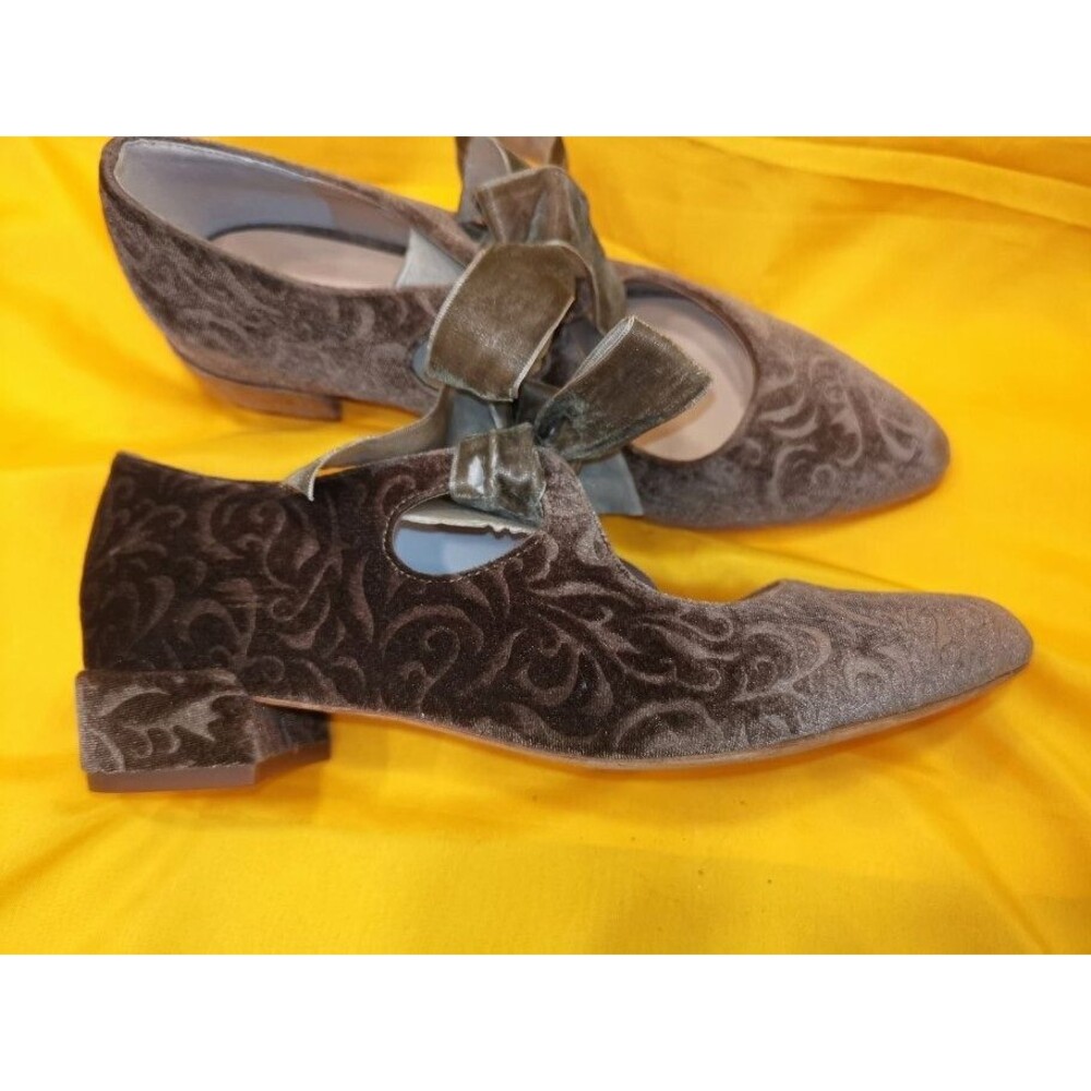 Women's Nice Sacha London Beige Genuine Leather Suede Shoes & Bow Sz 8 WAS $268